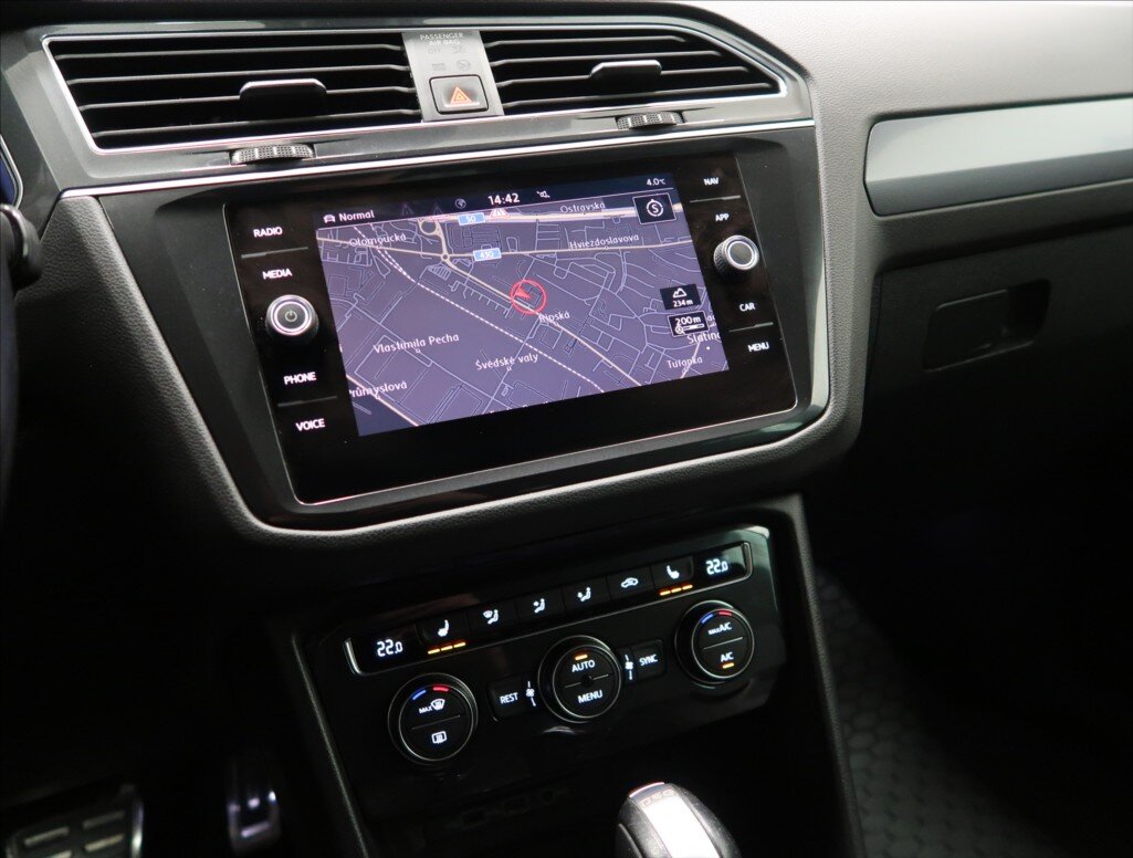 Volkswagen Tiguan SUV 2,0 l 140 kw