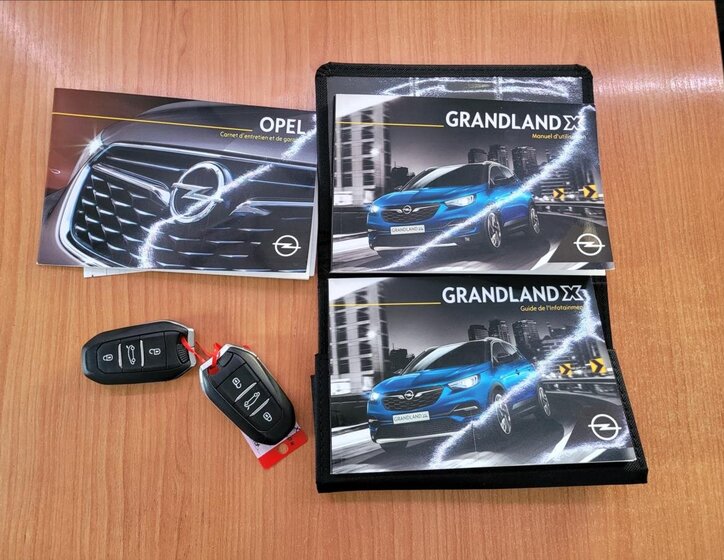 Opel Grandland X SUV / Terénní 1,5 l 96 kw