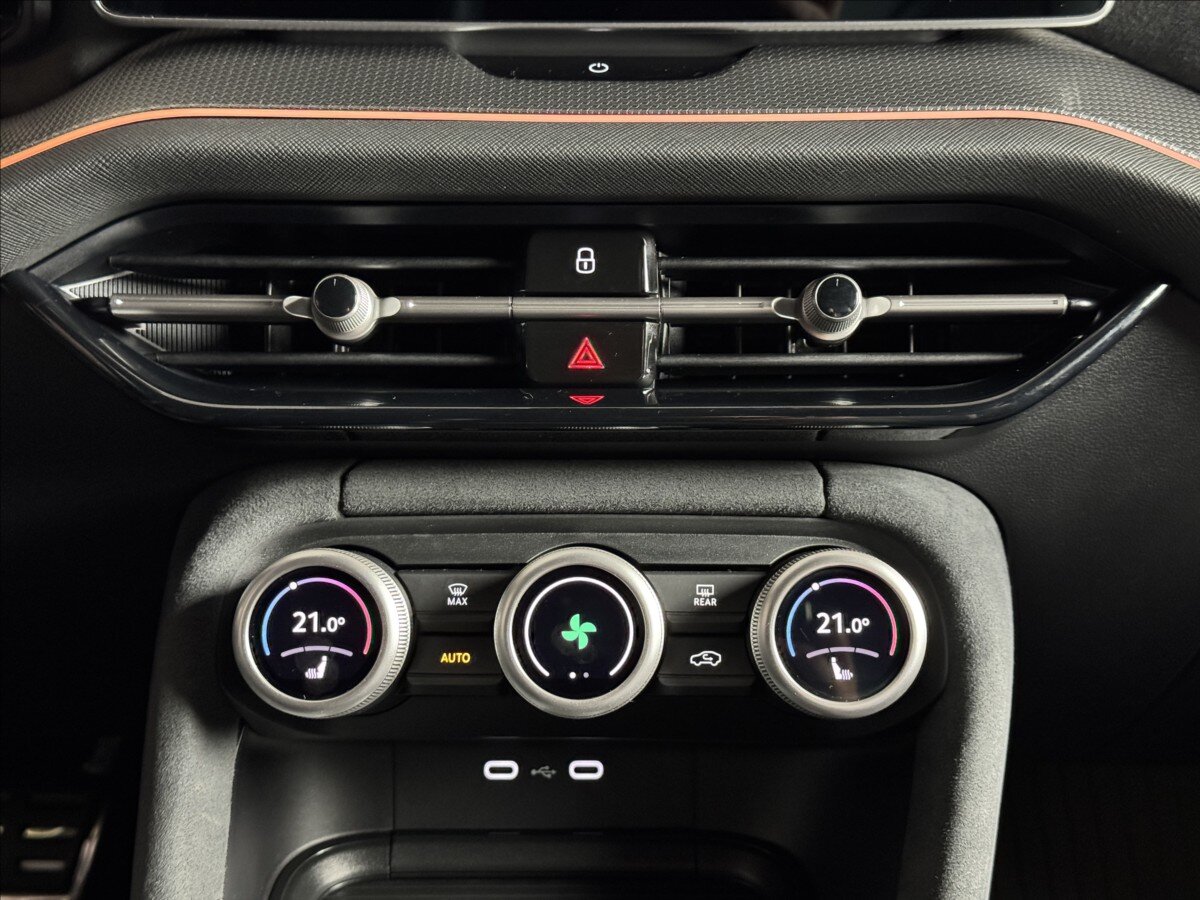 Škoda Kodiaq SUV / Terénní 1,5 l 150 kw