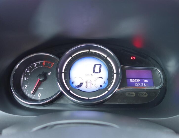 Renault Fluence Sedan / Limuzína 1,6 l 82 kw