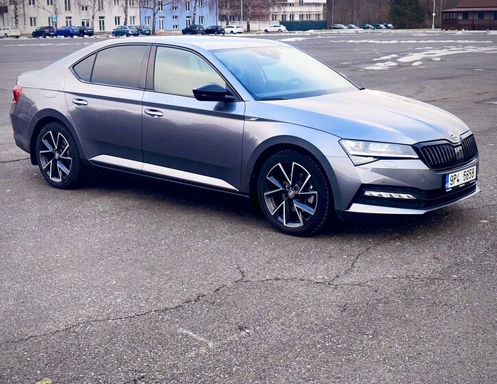 Škoda Superb Sedan 2,0 l 140 kw