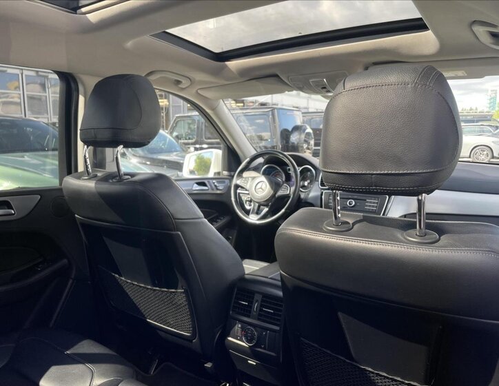 Mercedes-Benz GLS 24