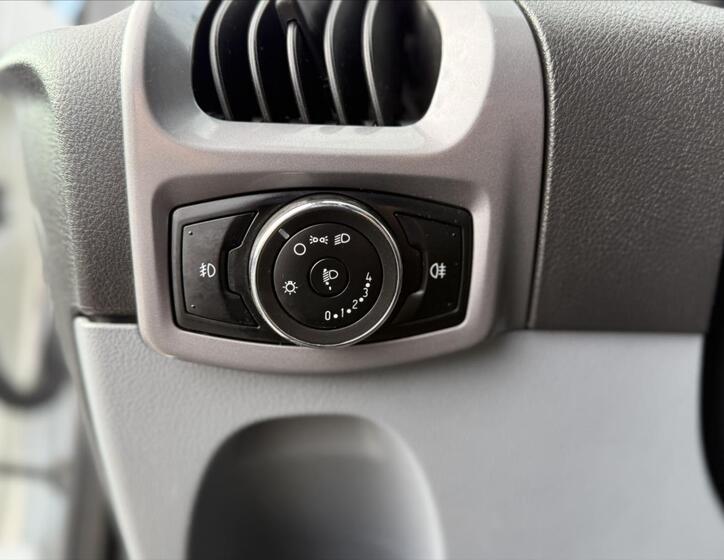 Ford Transit Custom 16