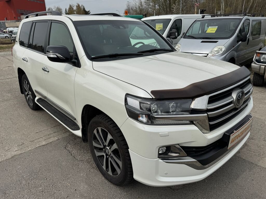 Toyota Land Cruiser SUV / Terénní 4,5 l 186 kw