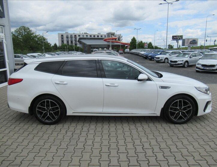 KIA Optima 6