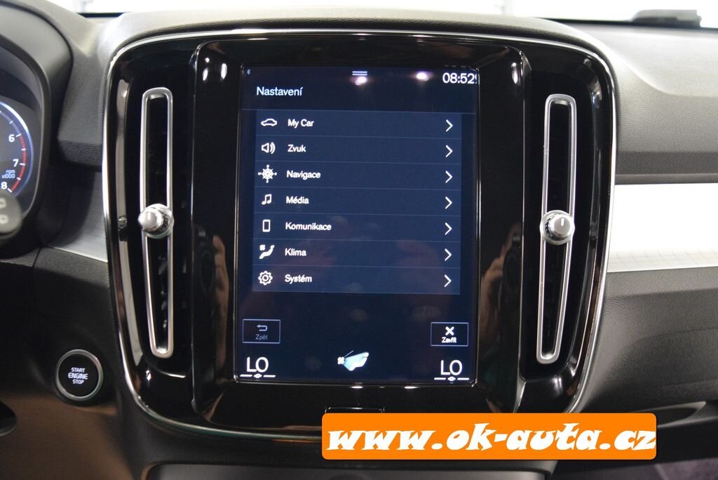 Volvo XC40 SUV 2,0 l 120 kw