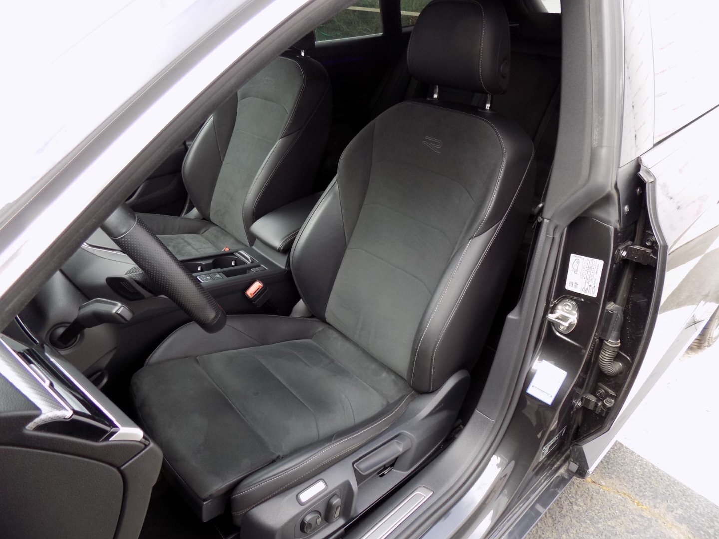 Volkswagen Arteon Kombi 2,0 l 140 kw