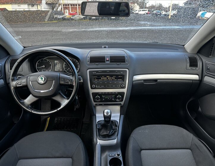 Škoda Octavia Kombi 1,8 l 118 kw