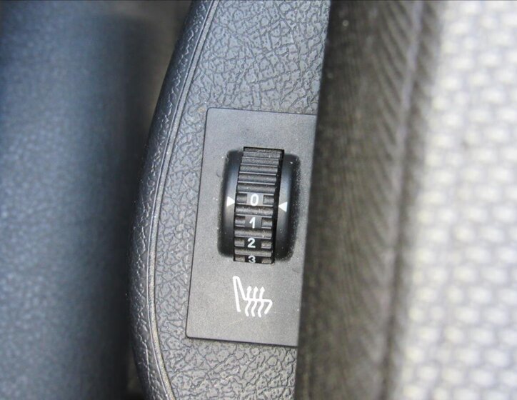 Peugeot 207 Hatchback 1,4 l 70 kw