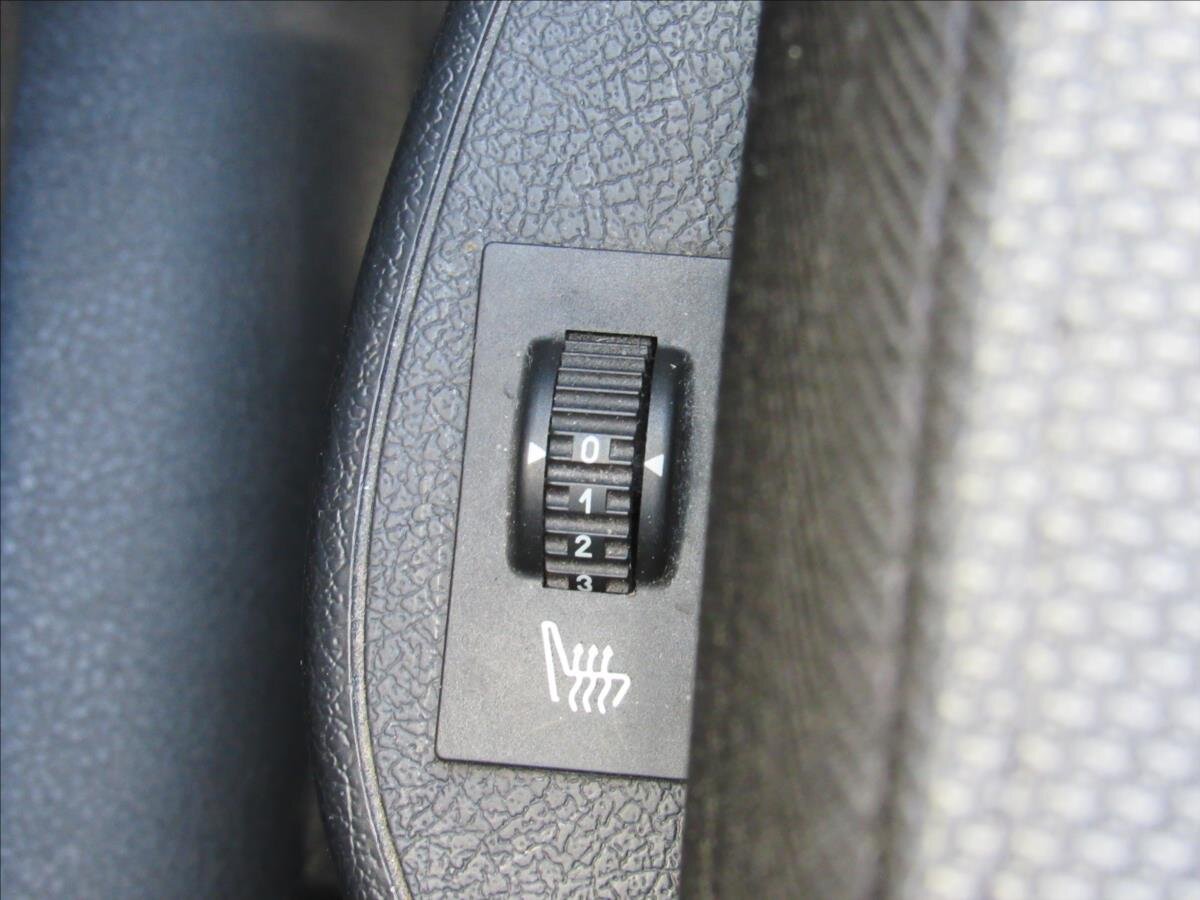 Peugeot 207 Hatchback 1,4 l 70 kw