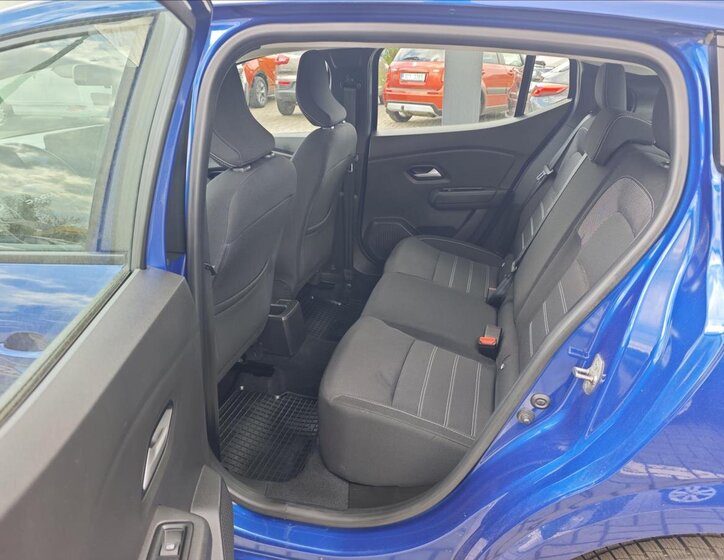Dacia Sandero Hatchback 999,0 67 kw