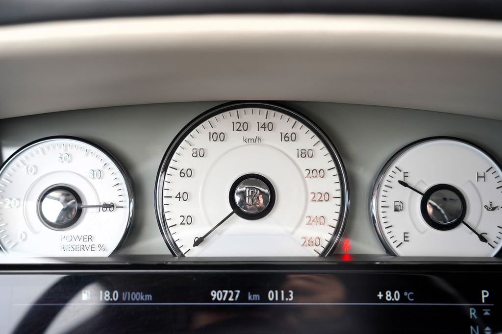 Rolls-Royce Ghost Sedan 6,6 l 420 kw