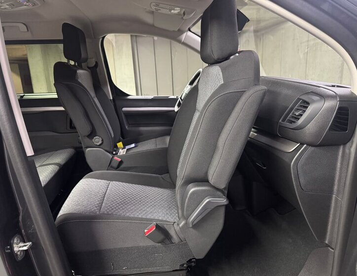 Toyota ProAce Verso 13