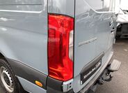 Mercedes-Benz Sprinter 9