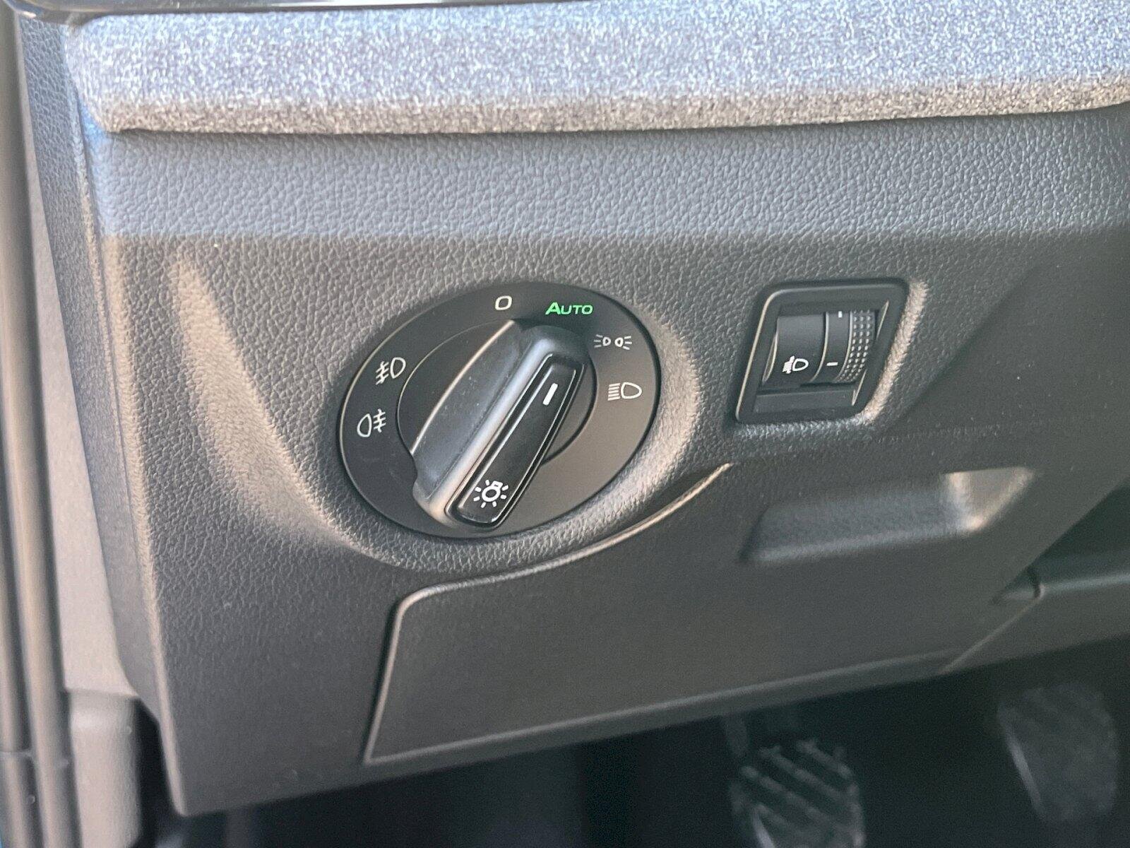 Škoda Scala Hatchback 1,0 l 85 kw