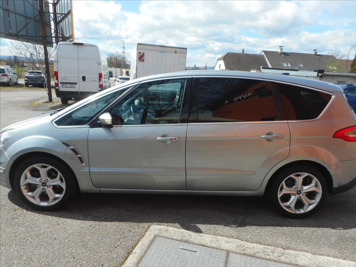 Ford S-MAX Kombi 2,2 l 129 kw