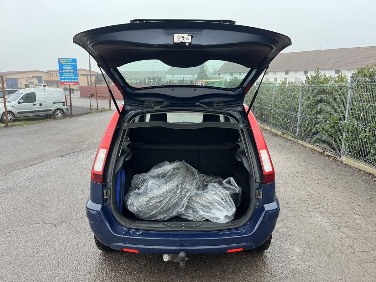 Ford Fusion Kombi 1,4 l 59 kw