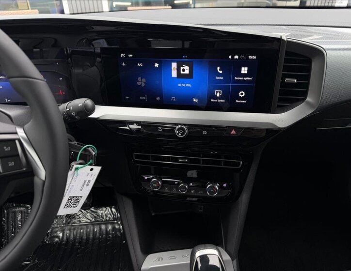 Opel Mokka SUV / Terénní 1,2 l 100 kw