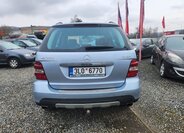 Mercedes-Benz Třídy M SUV / Terénní 3,5 l 200 kw