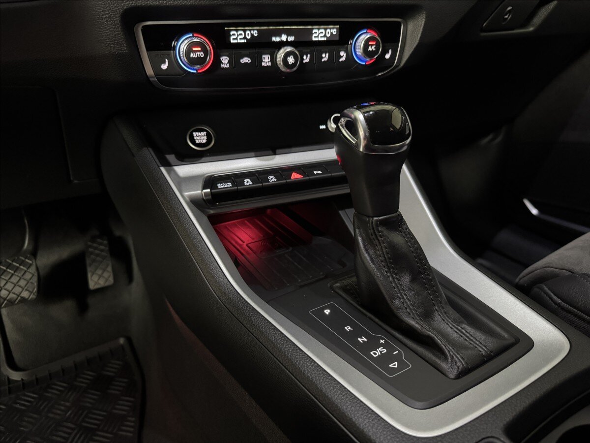 Audi Q3 SUV / Terénní 2,0 l 140 kw