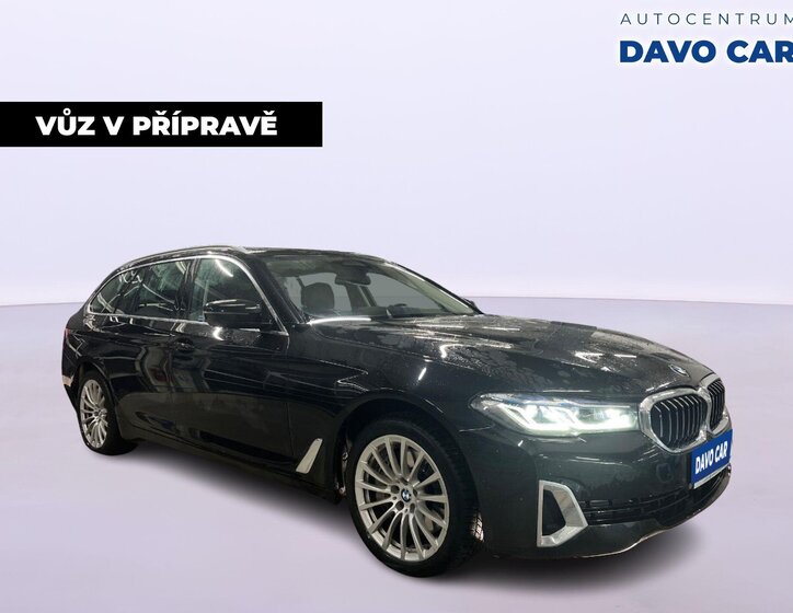 BMW Řada 5 Kombi 3,0 l 210 kw