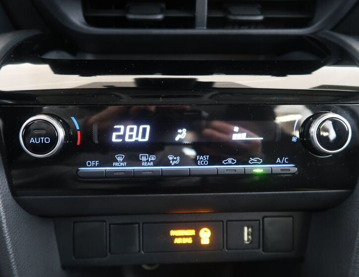 Toyota Yaris Cross Hatchback 1,5 l 68 kw