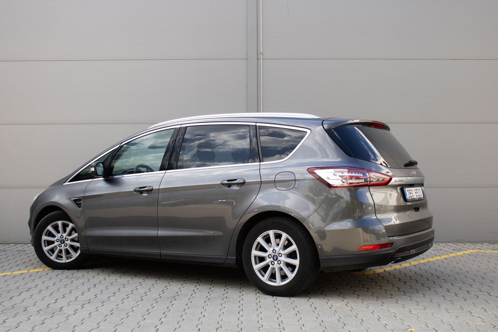 Ford S-MAX