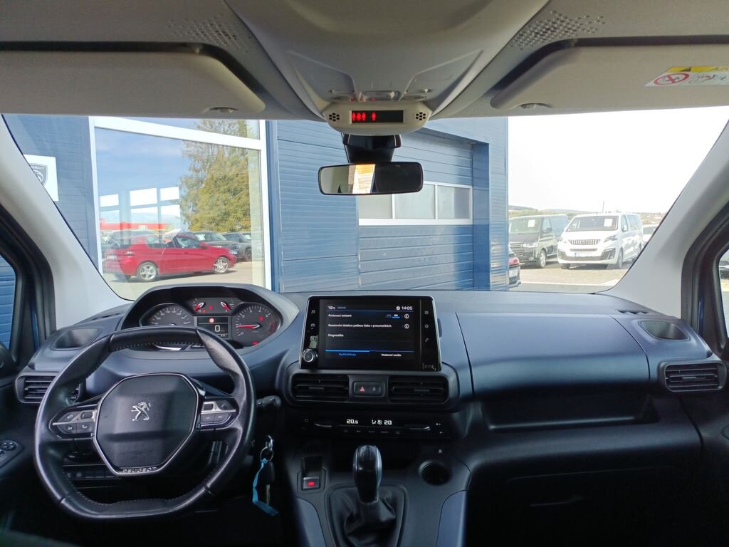 Peugeot Rifter MPV 1,5 l 75 kw