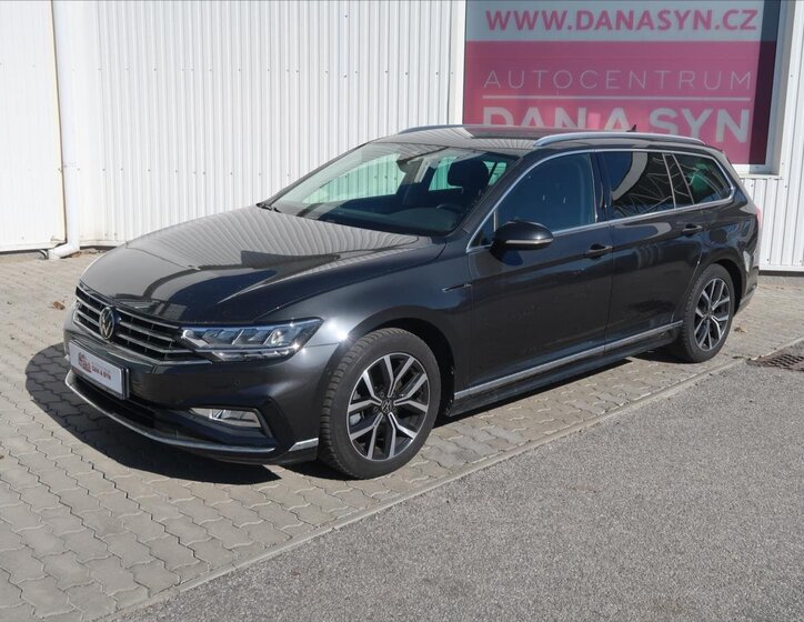 Volkswagen Passat Kombi 2,0 l 110 kw