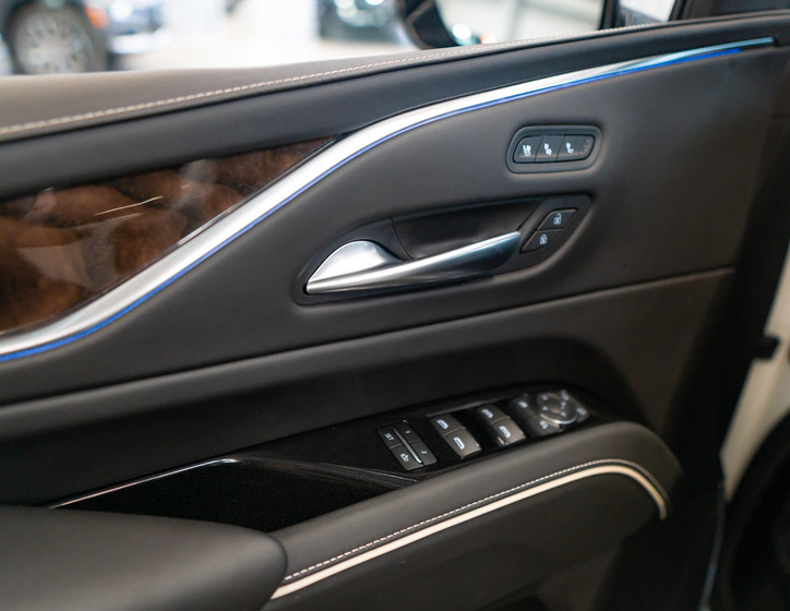 Cadillac Escalade 20