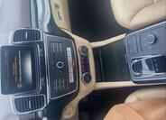 Mercedes-Benz GLE 10