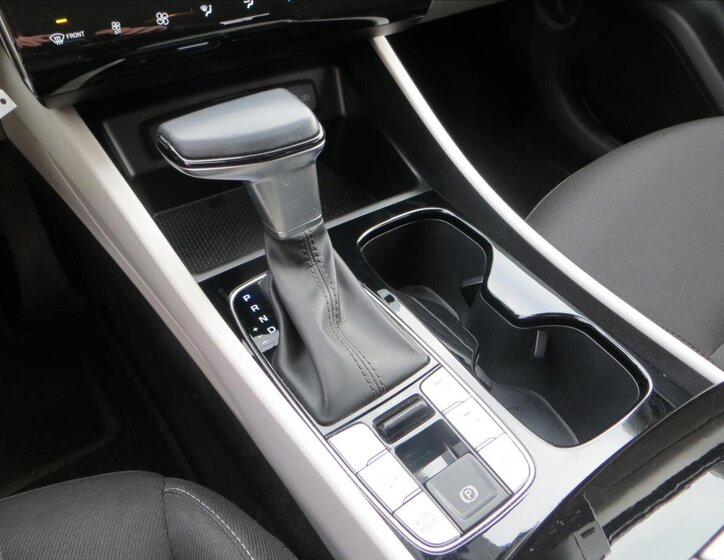 Hyundai Tucson SUV 1,6 l 110 kw