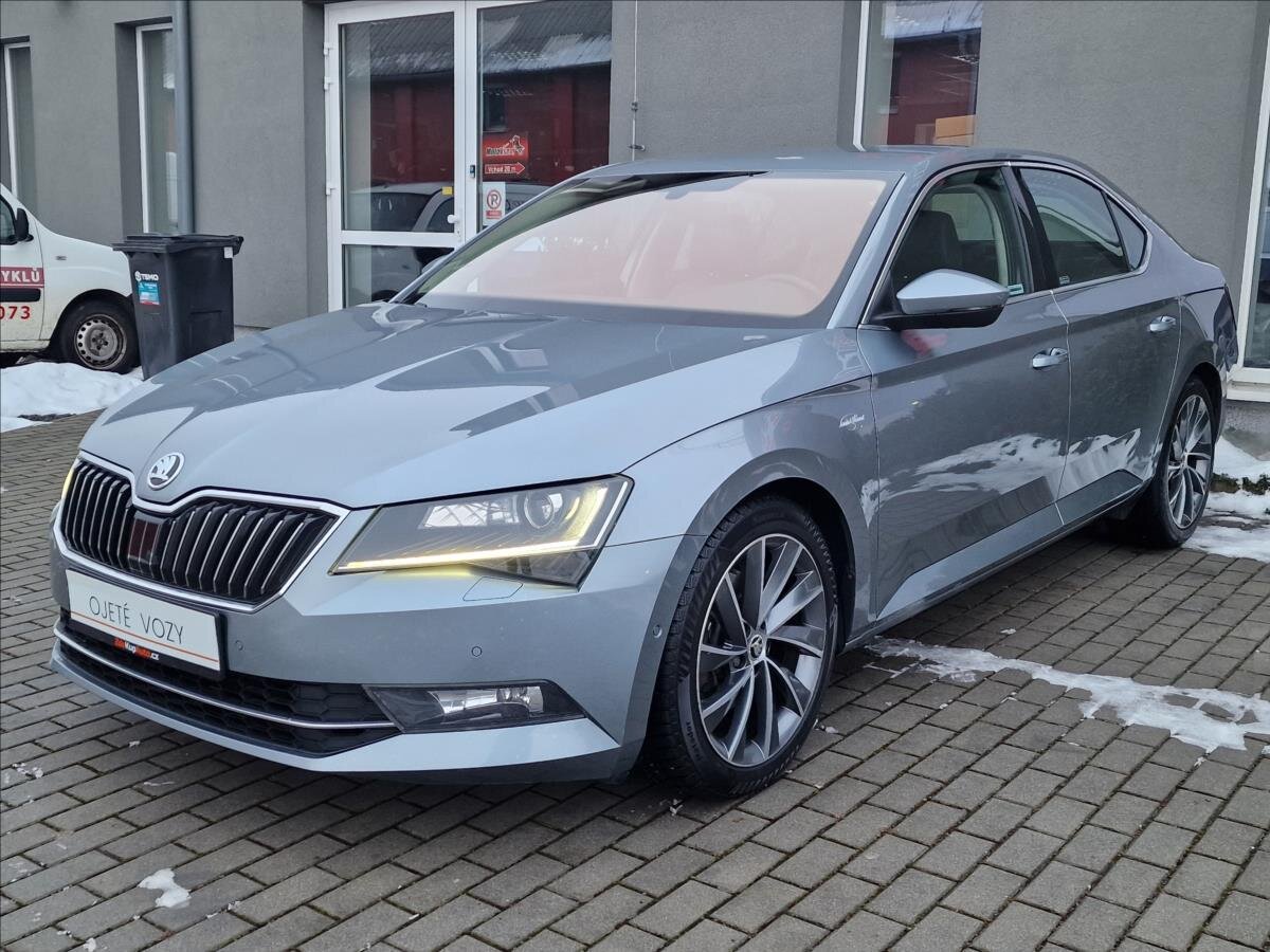 Škoda Superb Liftback 2,0 l 140 kw