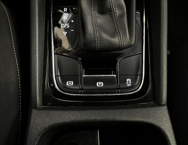 Škoda Karoq SUV 2,0 l 85 kw