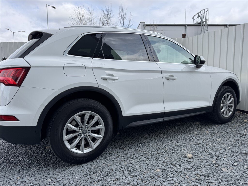 Audi Q5 SUV / Terénní 2,0 l 185 kw