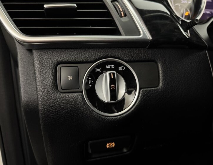 Mercedes-Benz GL SUV / Terénní 3,0 l 190 kw