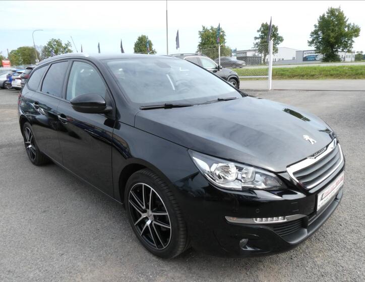 Peugeot 308 1