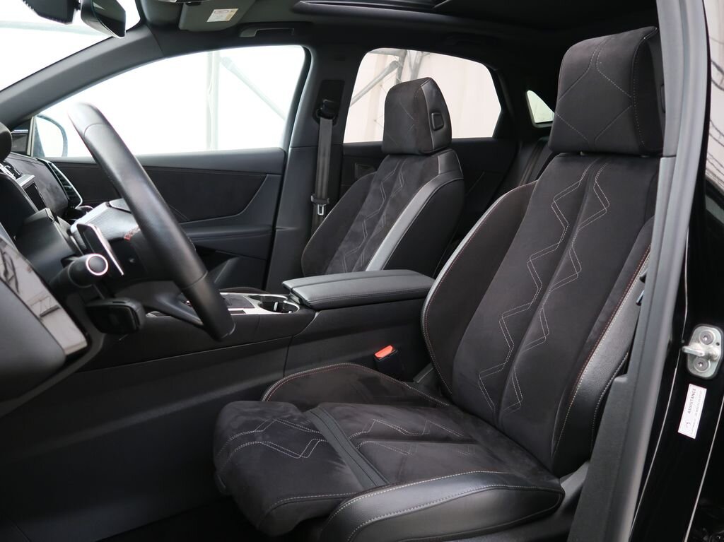 DS Automobiles DS7 Crossback SUV / Terénní 1,6 l 147 kw