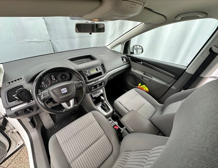 Seat Alhambra Kombi 1,4 l 110 kw