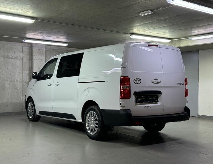 Toyota ProAce 7