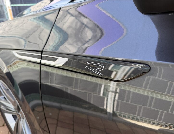 Volkswagen Arteon Kombi 2,0 l 110 kw