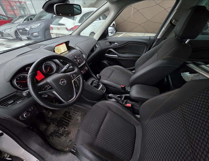 Opel Zafira Kombi 1,6 l 100 kw