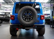 Jeep Wrangler 4