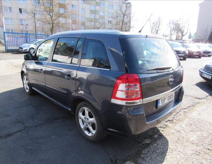 Opel Zafira Kombi 1,7 l 81 kw