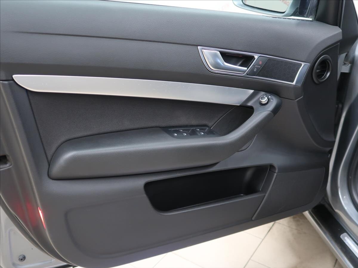 Audi A6 Kombi 2,7 l 140 kw