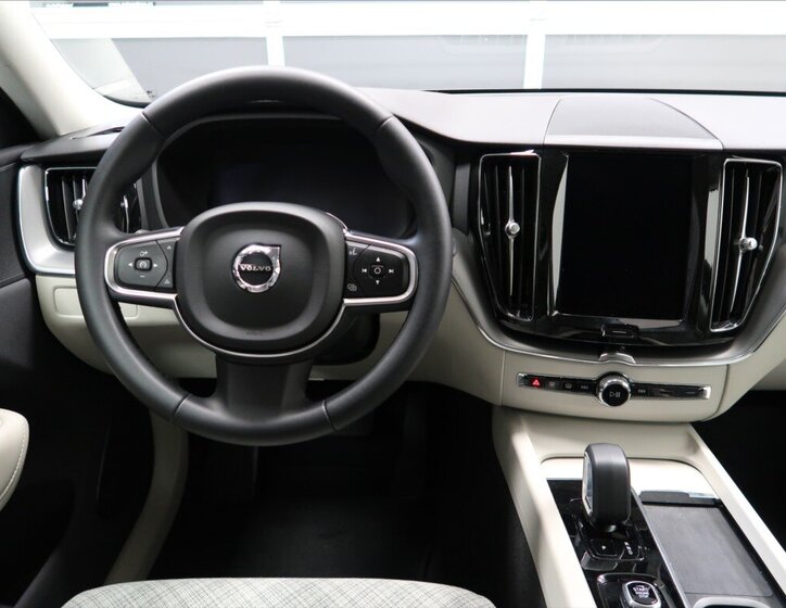 Volvo XC60 SUV 2,0 l 145 kw