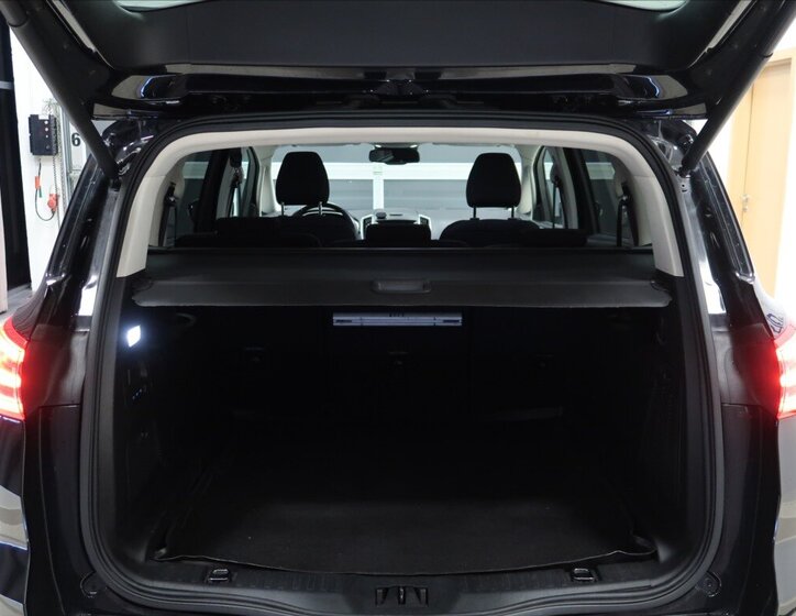 Ford S-MAX MPV 2,0 l 140 kw