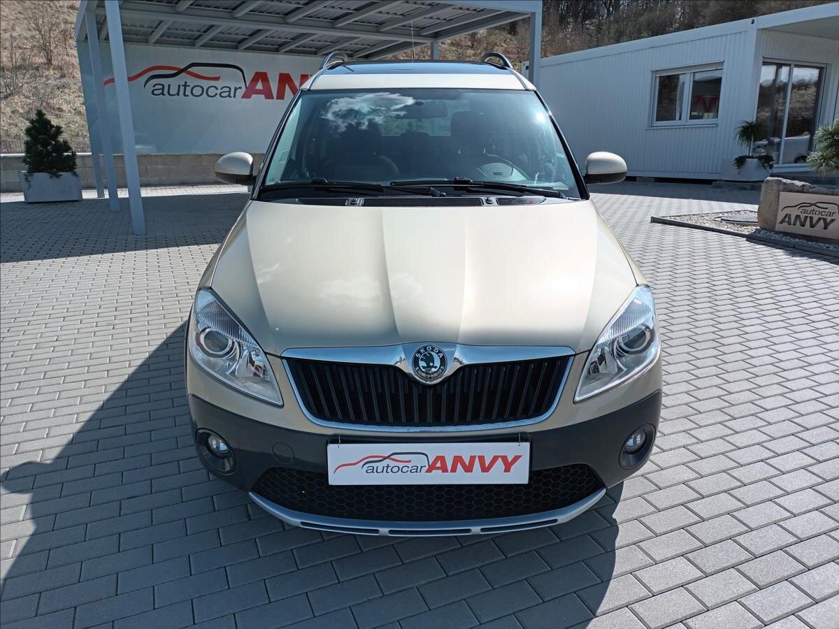 Škoda Roomster Kombi 1,2 l 63 kw