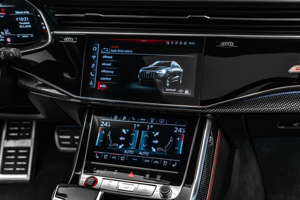 Audi SQ8 SUV / Terénní 4,0 l 373 kw