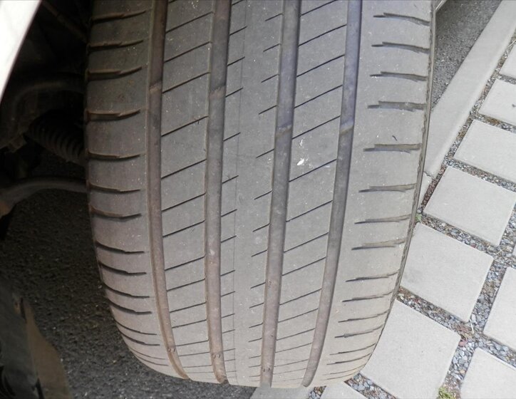 BMW X5 SUV 3,0 l 280 kw